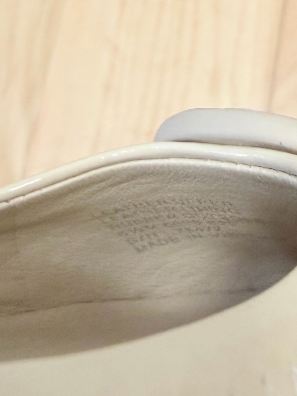 Tory Burch Women’s Minnie Travel Patent Leather Ballet Flat - Picture 8 of 8